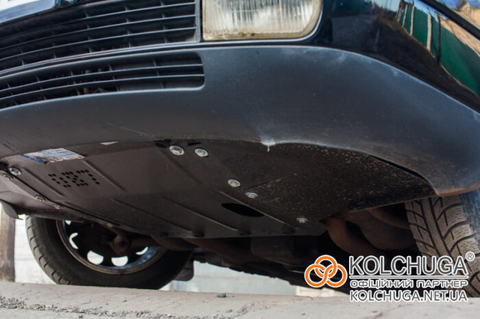 Ochranný kryt motora Audi 100 С4 rok 1990-1994