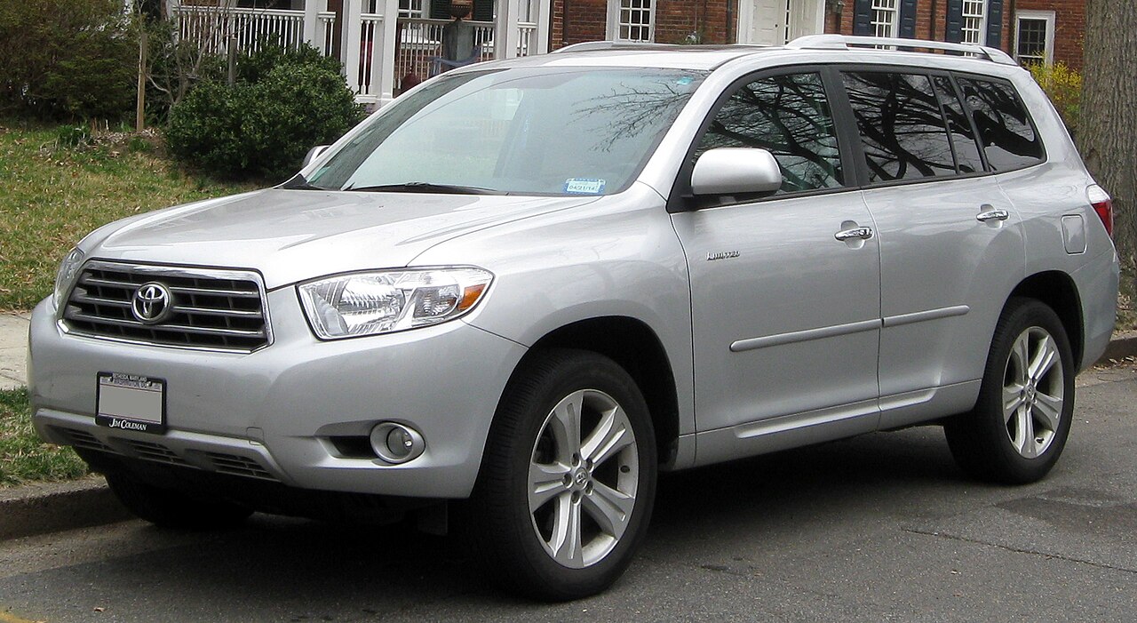 2008-2010_Toyota_Highlander_Limited_--_03-16-2012