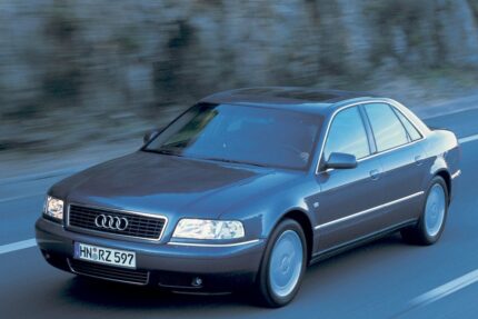 Ochranný kryt motora Audi A8 D2 rok 1994-2002