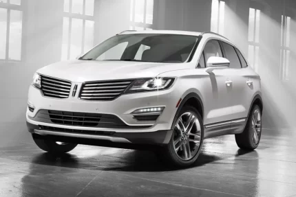 Ochranný kryt motora Lincoln MKC 1 facelift rok od 2018