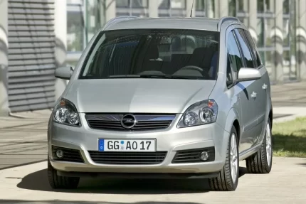 Ochranný kryt motora Opel Zafira B rok 2005-2014 motor + prevodovka + chladič