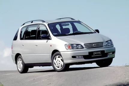 Ochranný kryt motora Toyota Picnic rok 1996-2002