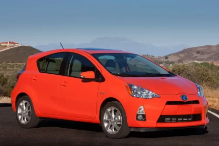 Ochranný kryt motora Toyota Prius C rok od 2012